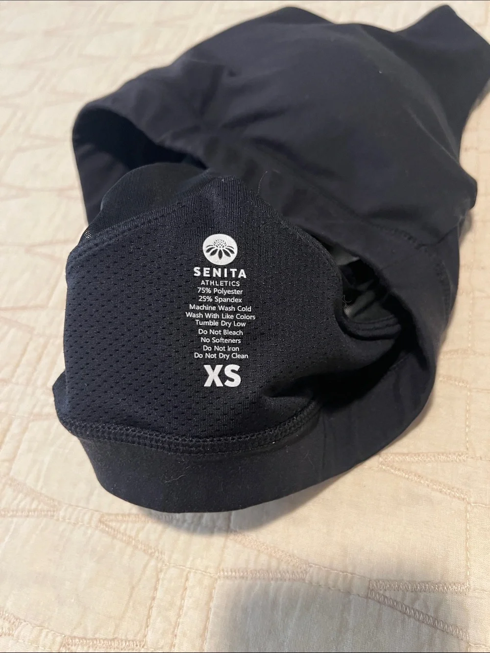 XS black Senita sports bra